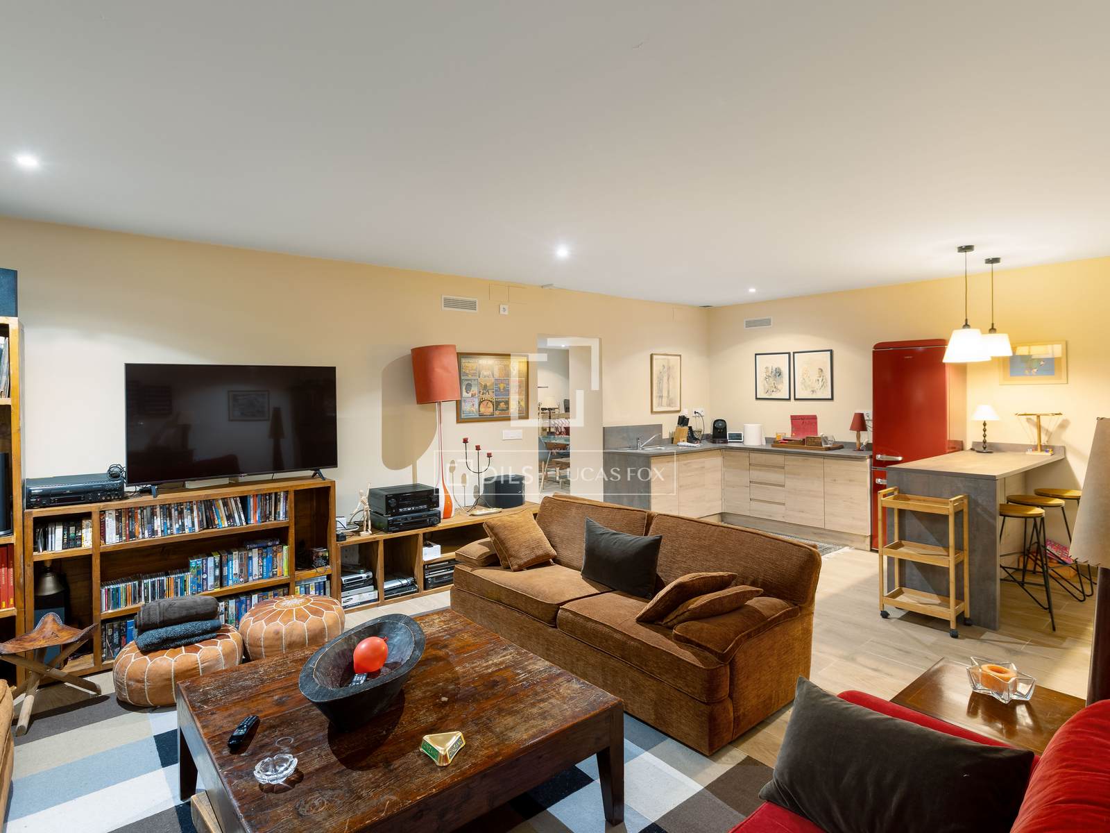 Villa in Sant Vicenc De Montalt, Barcelona, Spain 5 bedrooms, 500 sq.m. No. 192723