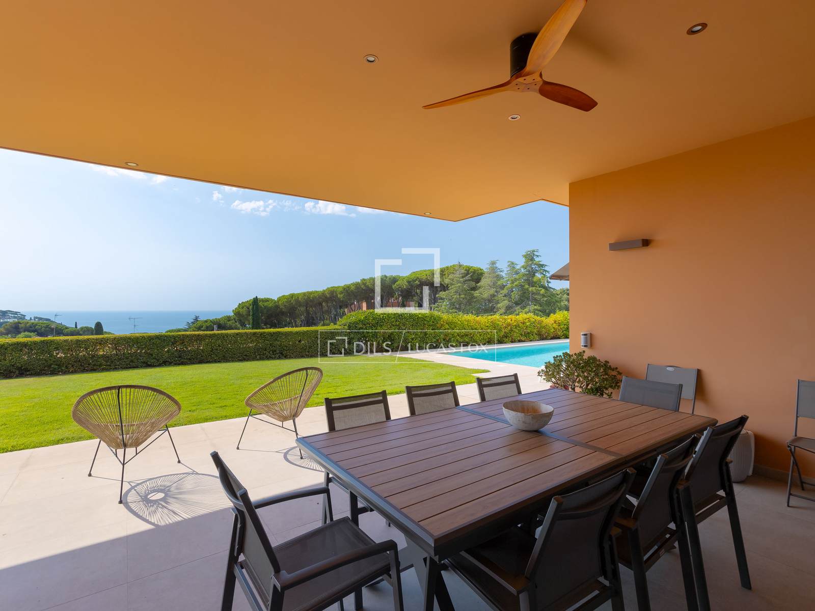 Villa in Sant Vicenc De Montalt, Barcelona, Spain 5 bedrooms, 500 sq.m. No. 192723