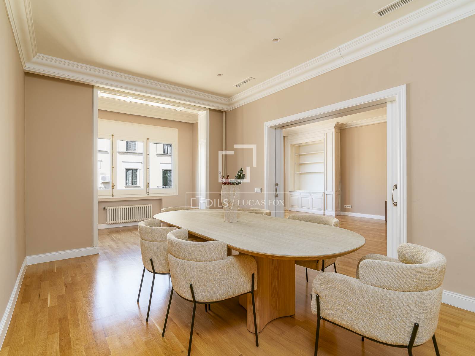 Apartment in Barcelona, Spain 4 bedrooms, 218 sq.m. No. 192726