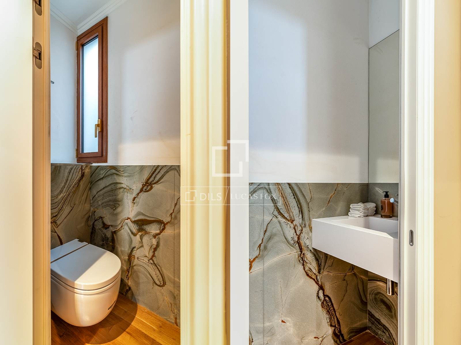 Apartment in Barcelona, Spain 4 bedrooms, 218 sq.m. No. 192726