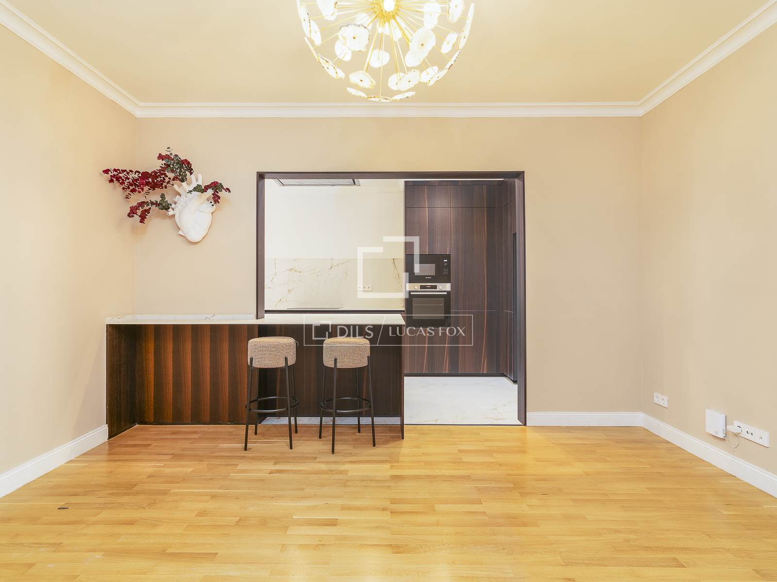 Apartment in Barcelona, Spain 4 bedrooms, 218 sq.m. No. 192726