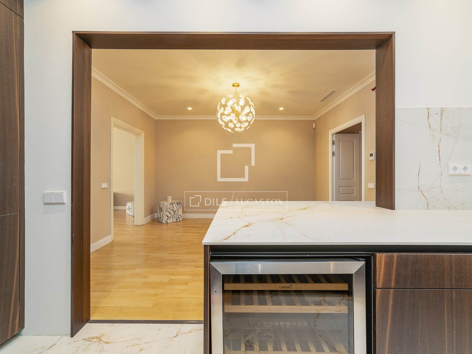 Apartment in Barcelona, Spain 4 bedrooms, 218 sq.m. No. 192726