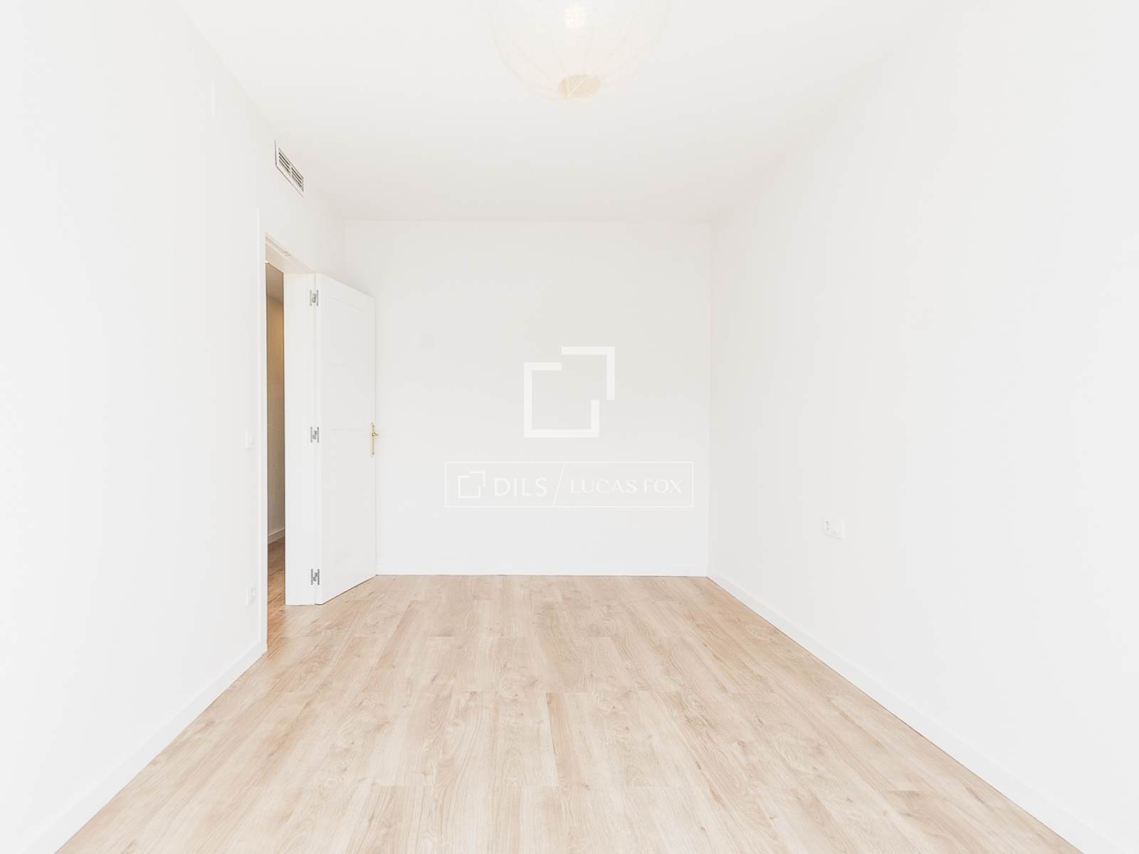 Appartamento a Barcelona, Spagna 3 camere da letto, 86 mq. N° 192725
