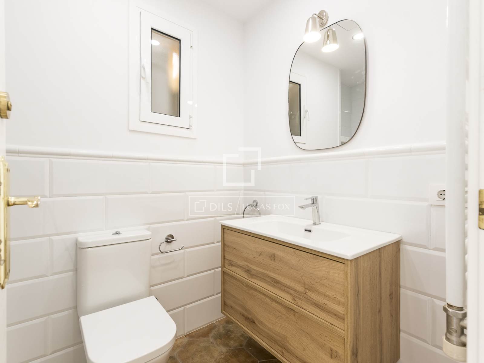 Appartamento a Barcelona, Spagna 3 camere da letto, 86 mq. N° 192725