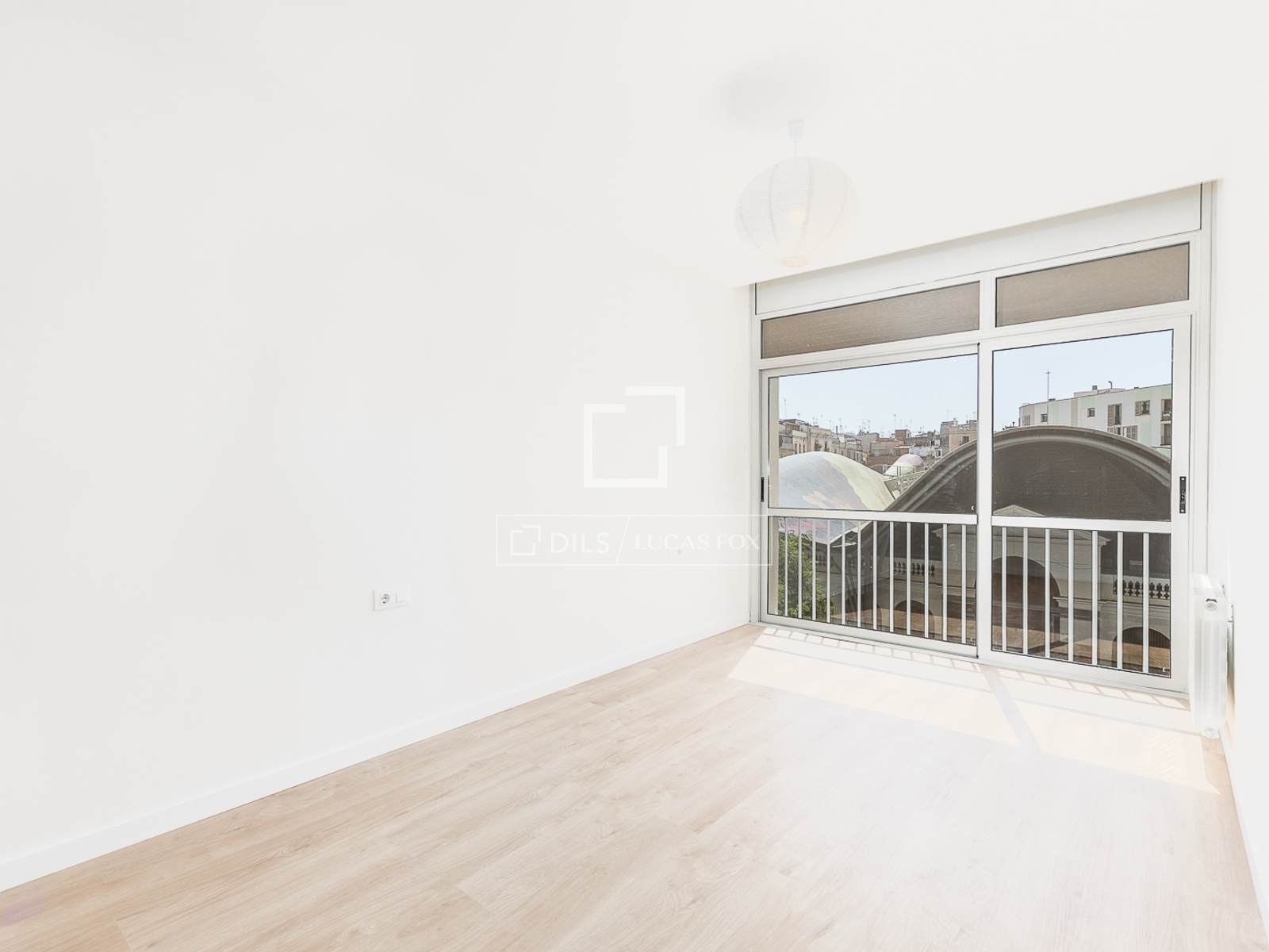 Appartamento a Barcelona, Spagna 3 camere da letto, 86 mq. N° 192725