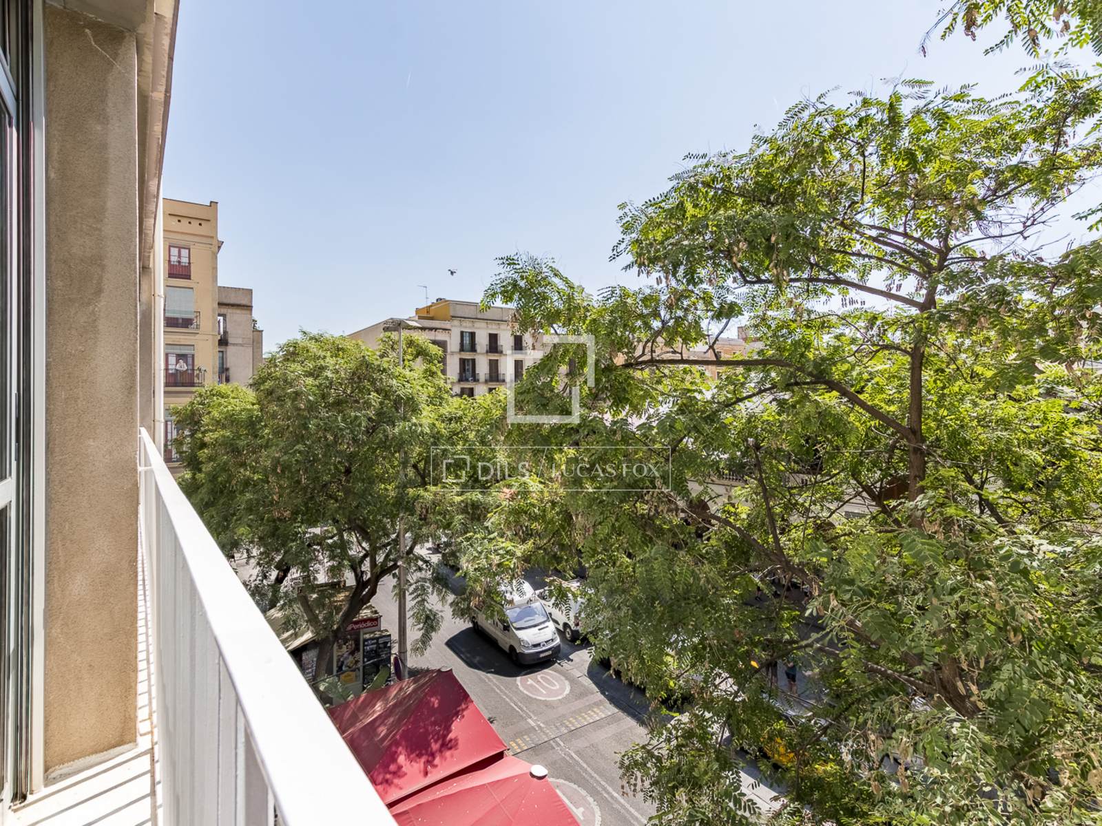 Appartamento a Barcelona, Spagna 3 camere da letto, 86 mq. N° 192725