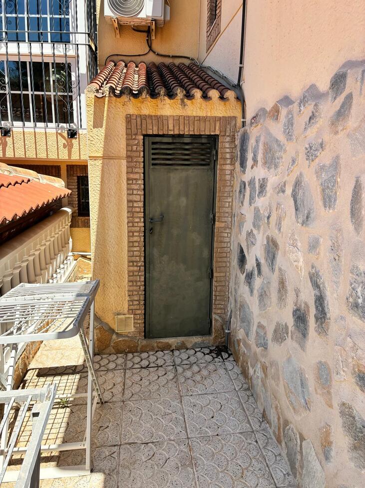 Villa en Los Balcones, Alicante, España 4 dormitorios, 257 m2 No. 189602