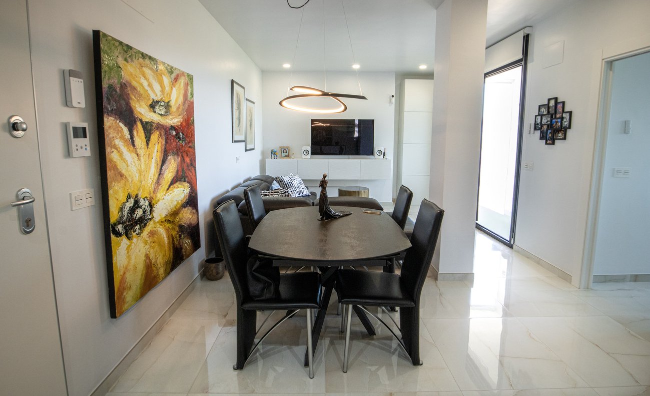 Apartamento en Torrevieja, Alicante, España 3 dormitorios, 86 m2 No. 189603