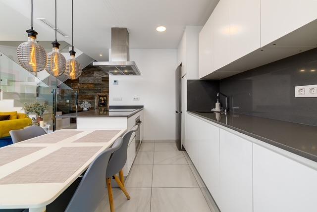 Townhouse in Villamartin, Alicante, Spain 3 bedrooms, 134 sq.m. No. 189729