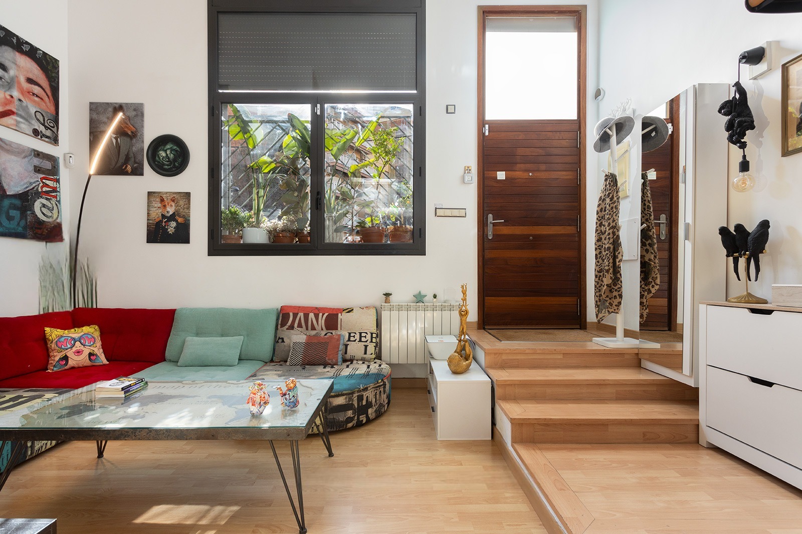 Wohnung in Barcelona, Spanien 3 Schlafzimmer,  Nr. 140949