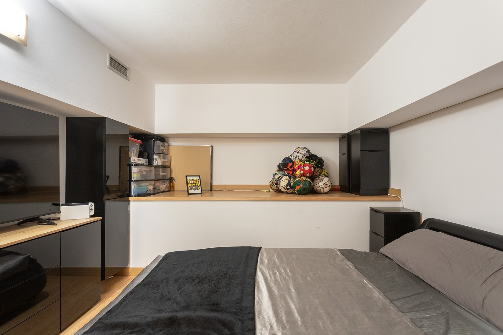 Wohnung in Barcelona, Spanien 3 Schlafzimmer,  Nr. 140949
