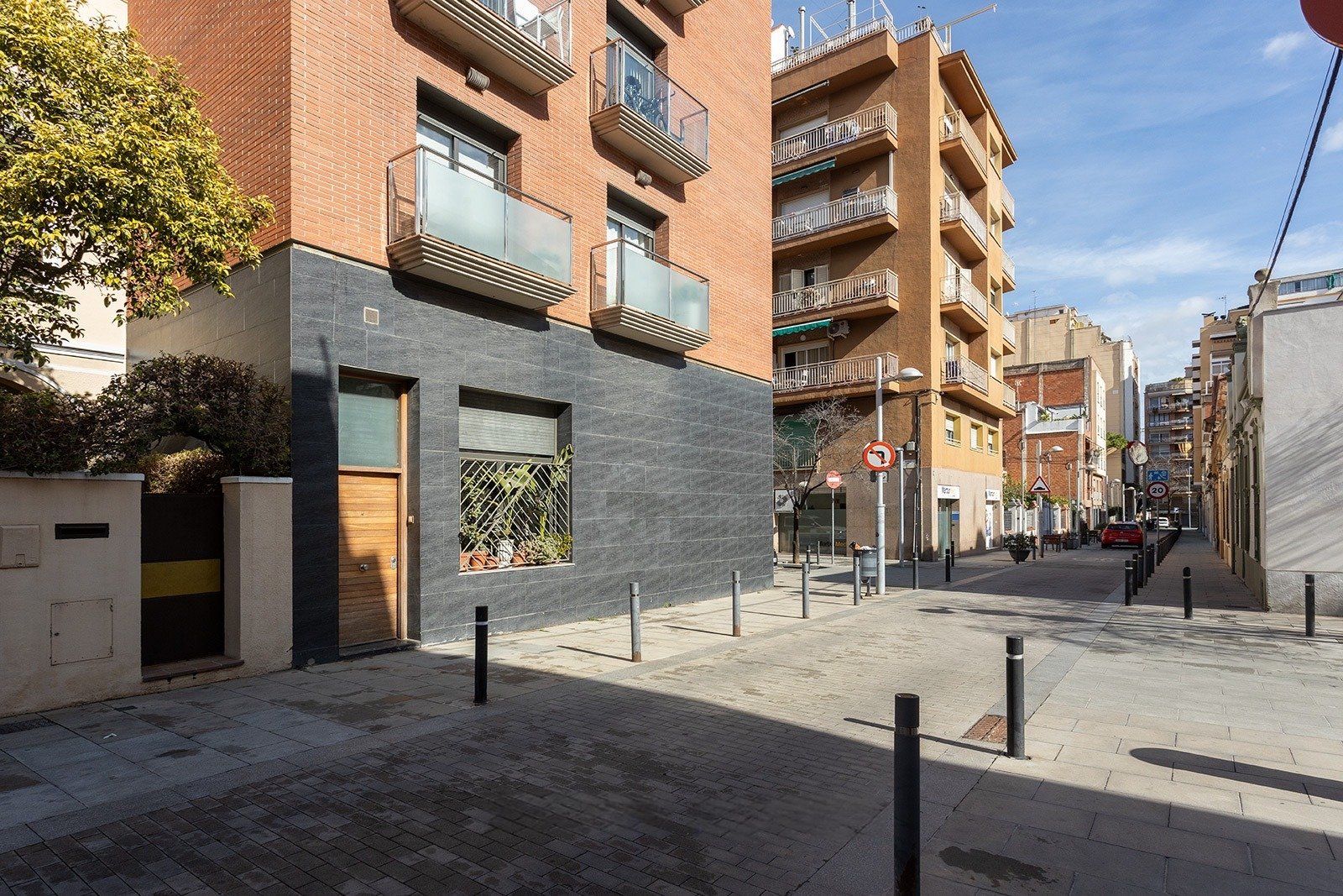 Wohnung in Barcelona, Spanien 3 Schlafzimmer,  Nr. 140949