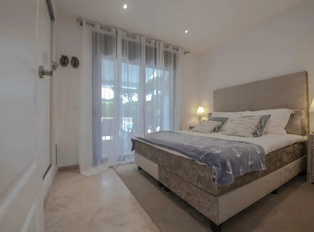 House in Santa Cristina d'Aro, Girona, Spanien 4 Schlafzimmer,  Nr. 140947