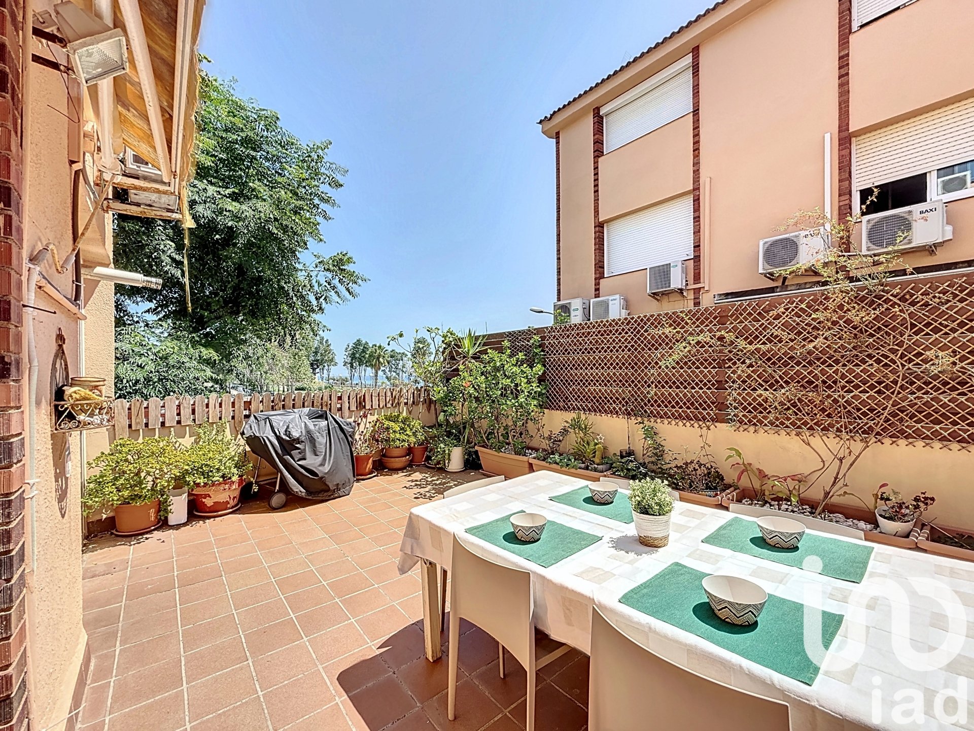 Rindu māja El Masnou, Barcelona, Spānijā 5 istabas, 276 m2 Nr. 153224