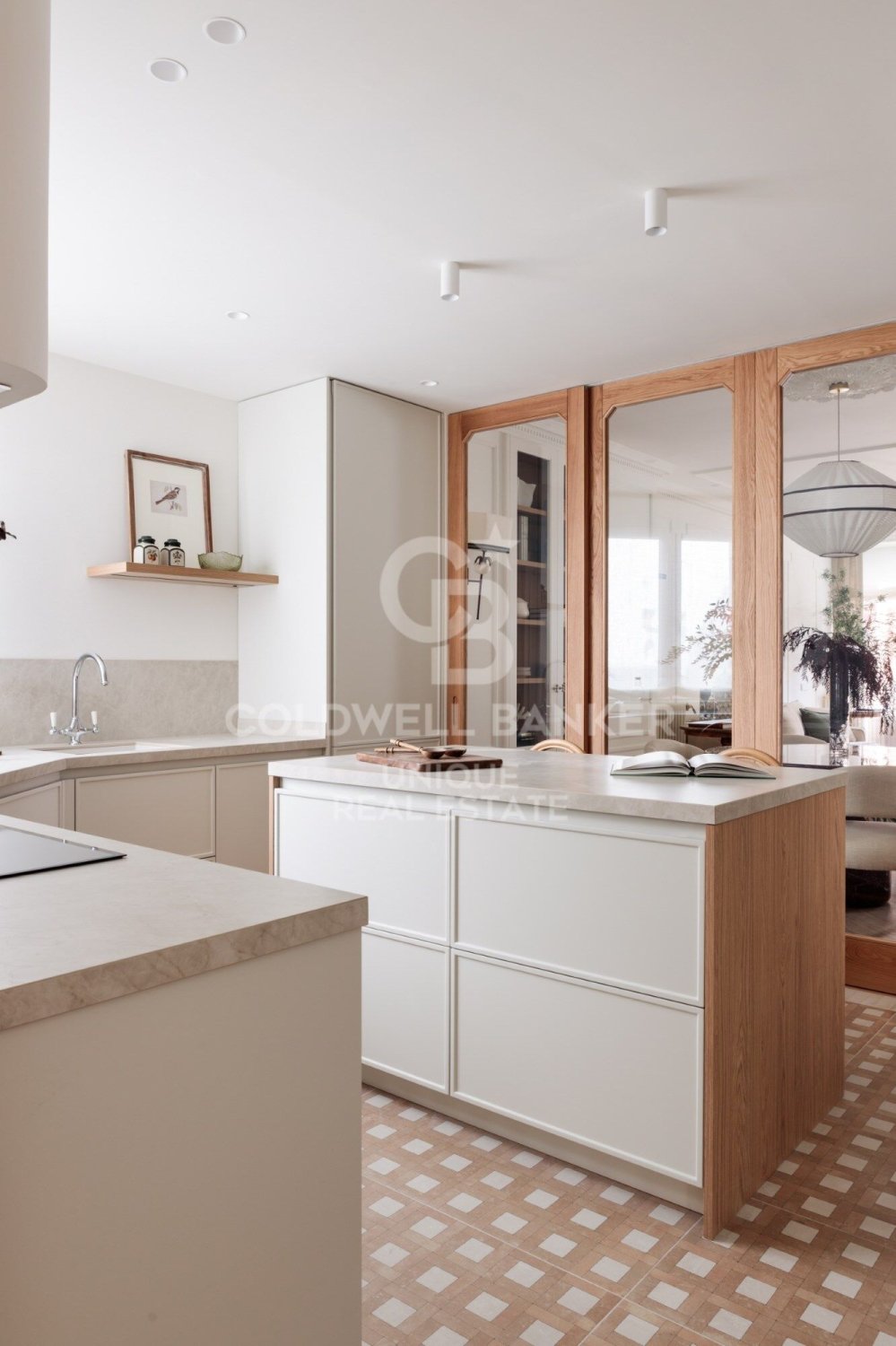 Dzīvoklis Madrid, Spānijā 3 istabas, 230 m2 Nr. 178883