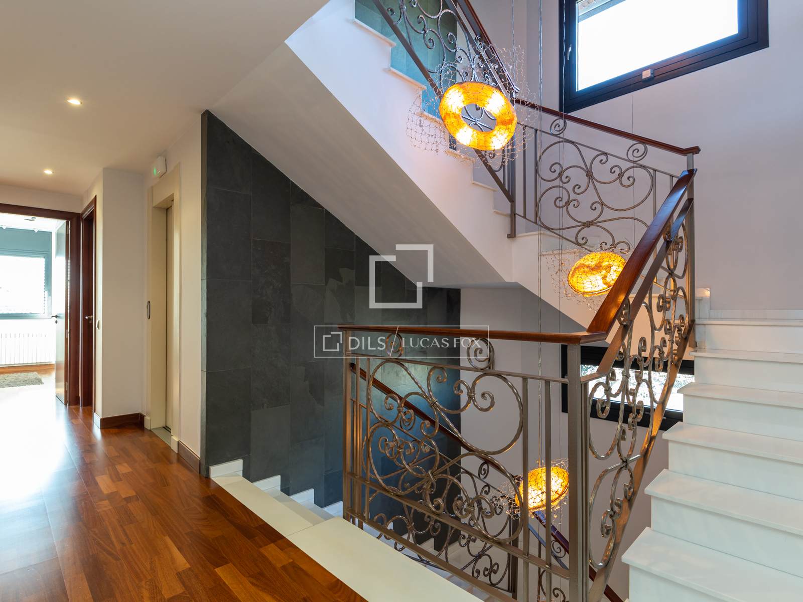 Willa w Sant Cugat Del Valles, Barcelona, Hiszpania 7 sypialni, 734 mkw. nr 150557