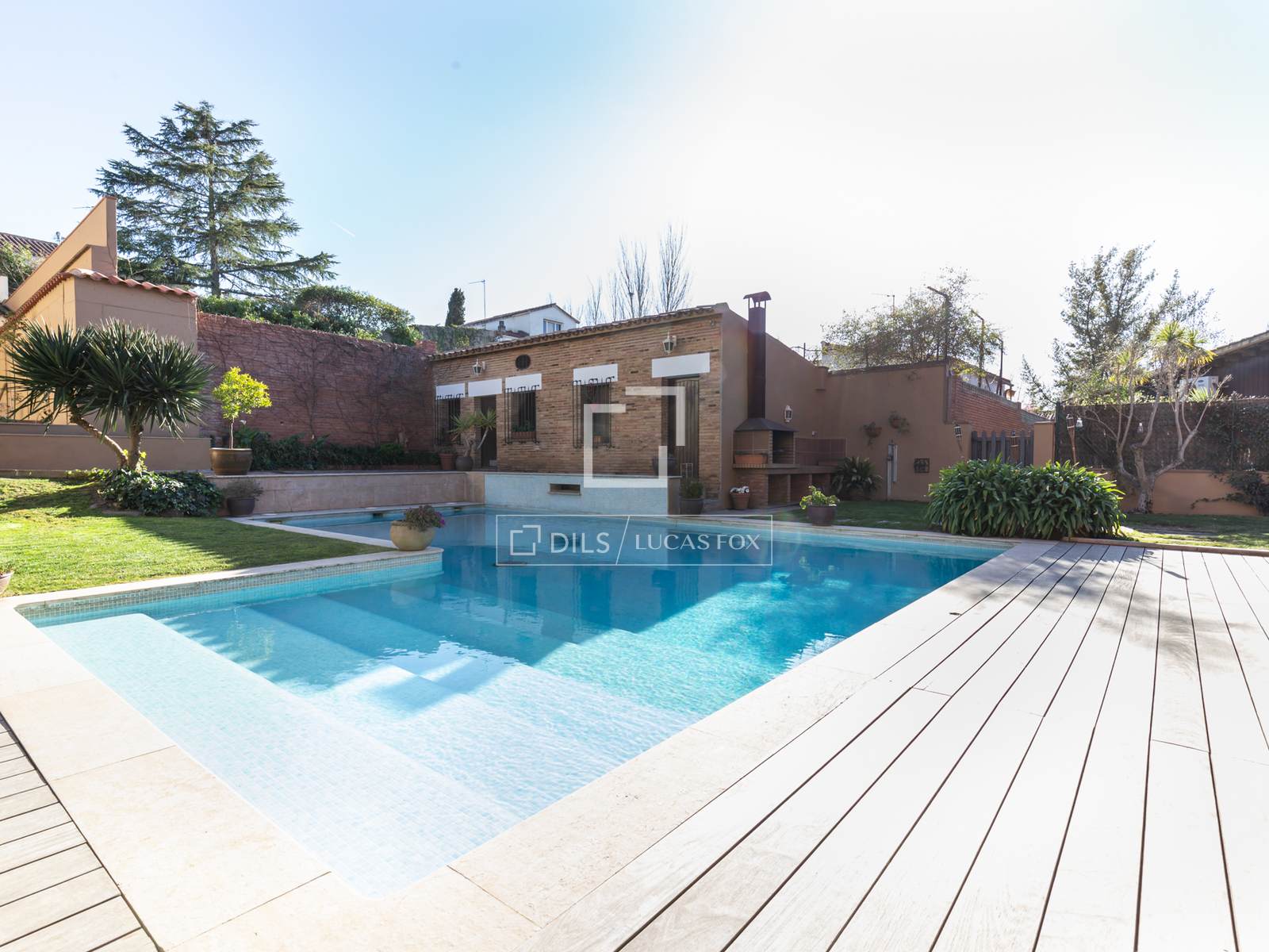 Willa w Sant Cugat Del Valles, Barcelona, Hiszpania 7 sypialni, 734 mkw. nr 150557