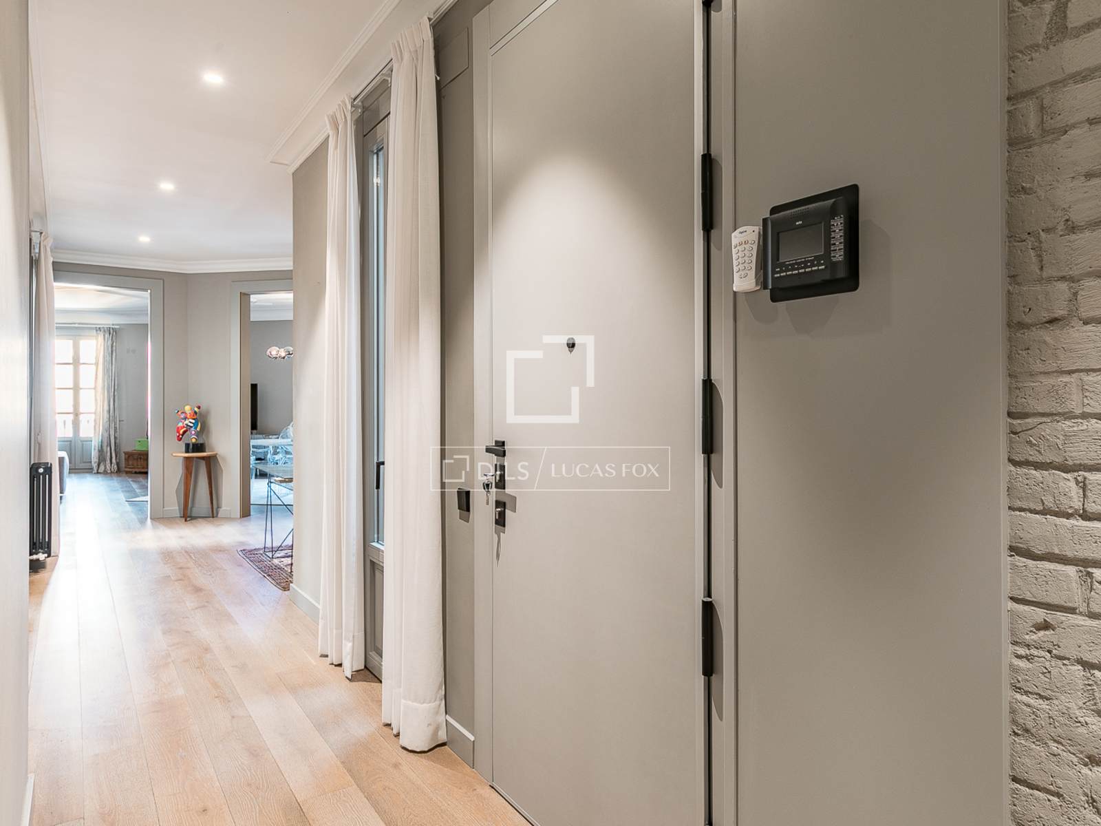 Wohnung in Barcelona, Spanien 3 Schlafzimmer, 209 m2 Nr. 164622