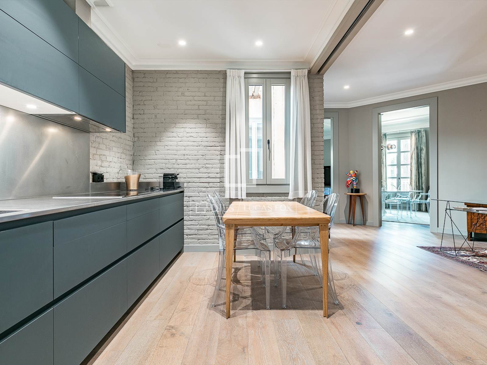 Wohnung in Barcelona, Spanien 3 Schlafzimmer, 209 m2 Nr. 164622