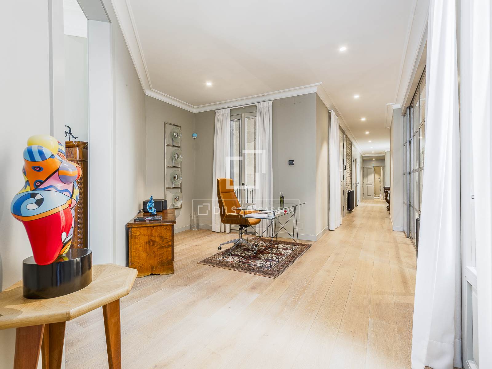 Wohnung in Barcelona, Spanien 3 Schlafzimmer, 209 m2 Nr. 164622