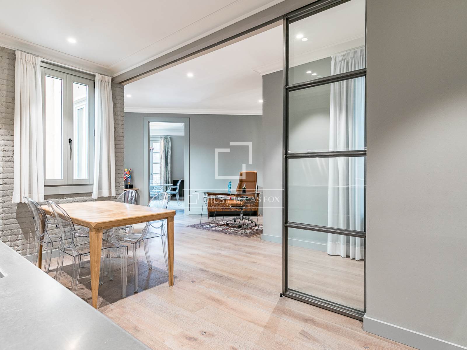 Wohnung in Barcelona, Spanien 3 Schlafzimmer, 209 m2 Nr. 164622