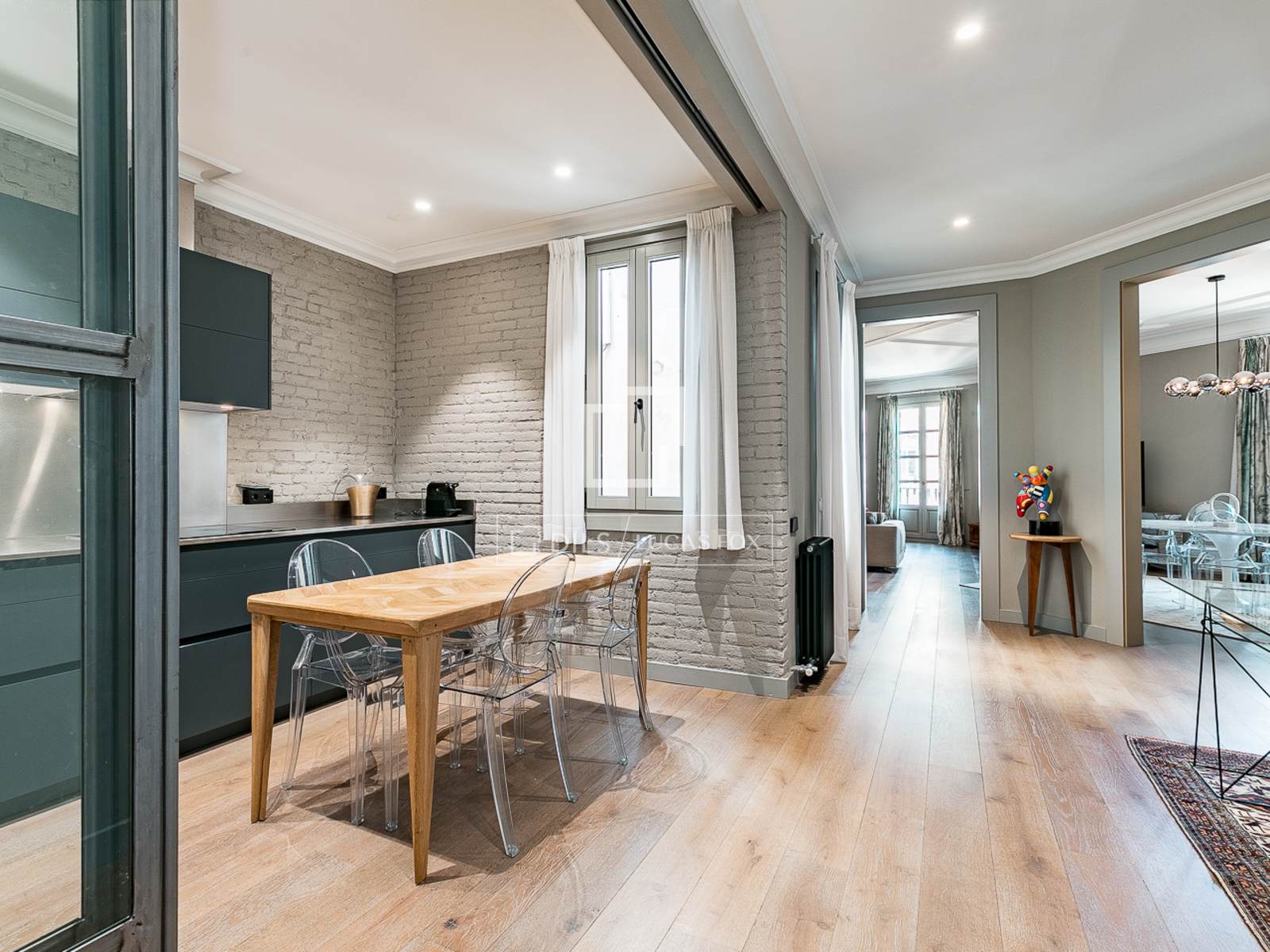 Wohnung in Barcelona, Spanien 3 Schlafzimmer, 209 m2 Nr. 164622