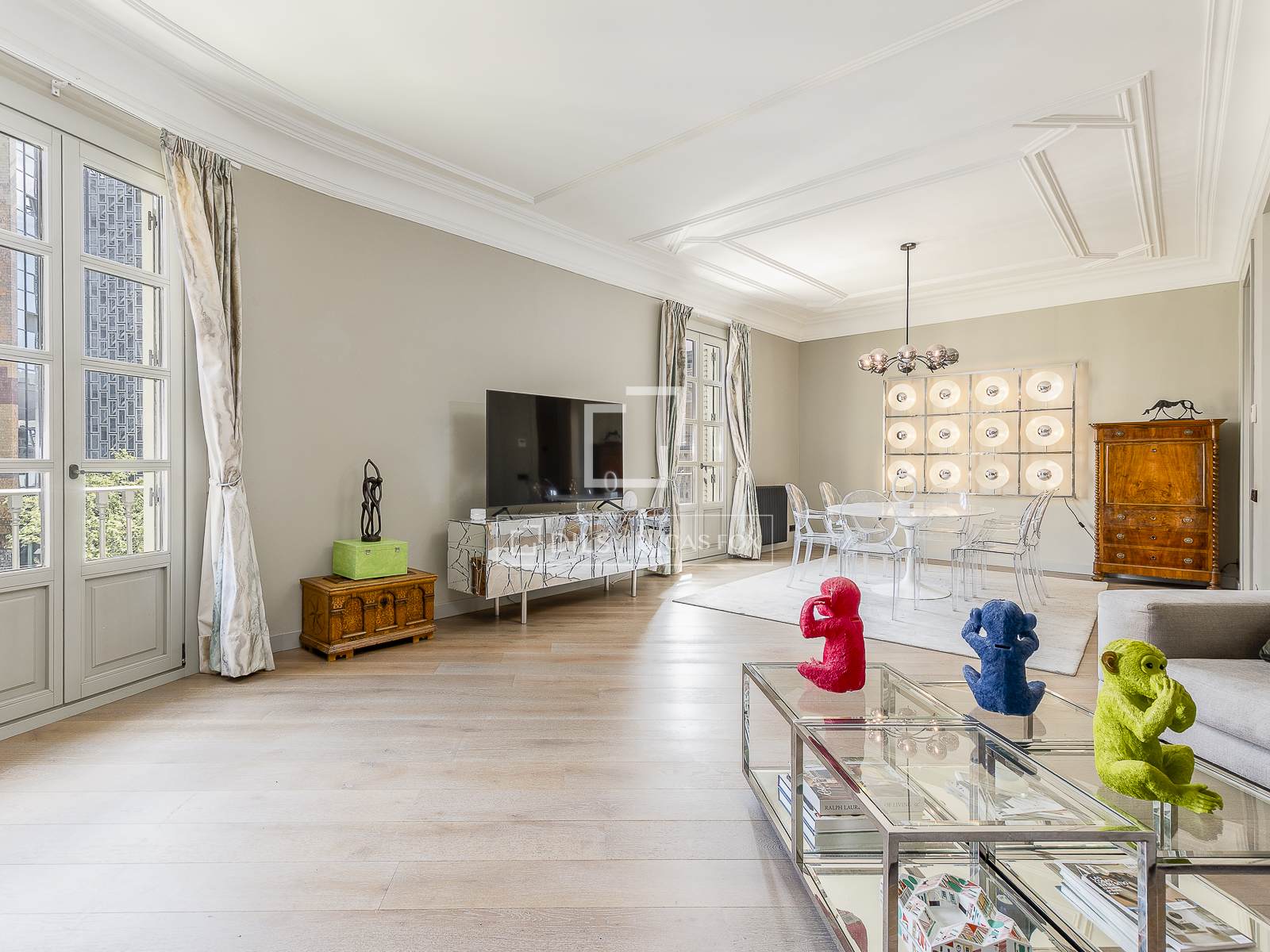 Wohnung in Barcelona, Spanien 3 Schlafzimmer, 209 m2 Nr. 164622