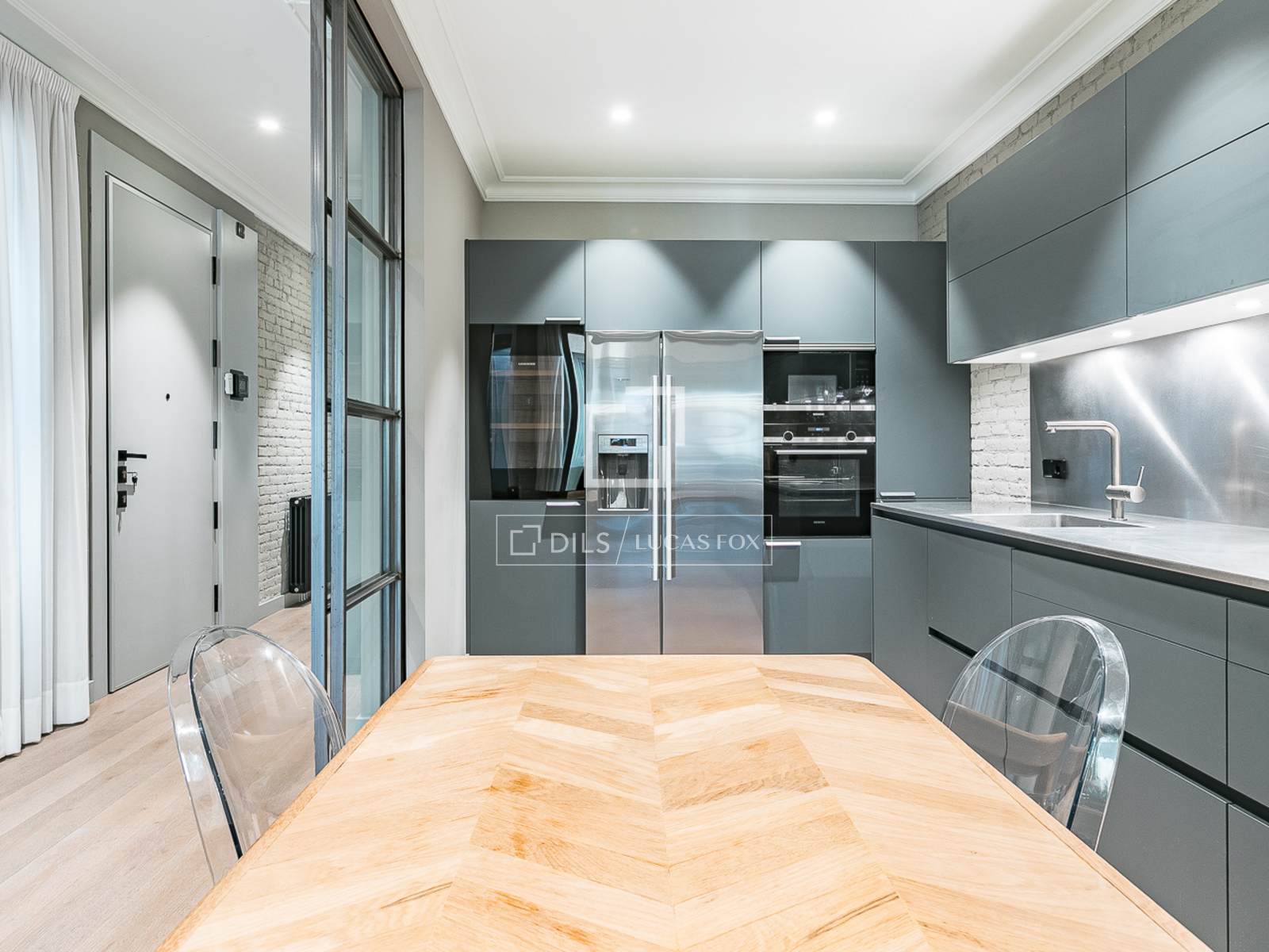 Wohnung in Barcelona, Spanien 3 Schlafzimmer, 209 m2 Nr. 164622