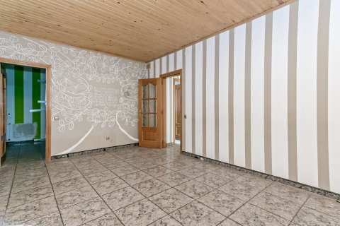 Apartment in Navarcles, Barcelona, Spain 4 bedrooms, 70 sq.m. No. 191364