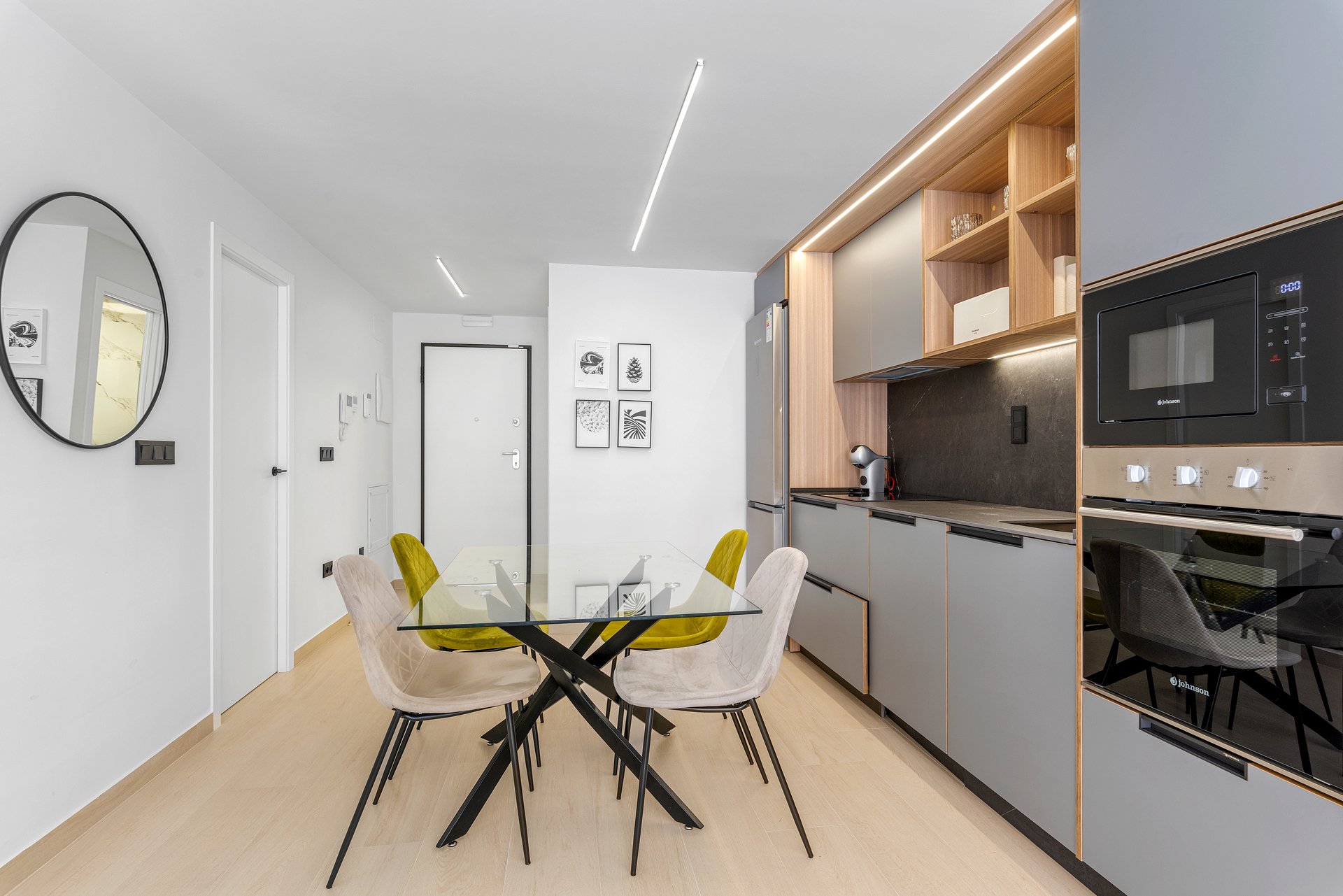 Apartment à Guardamar del Segura, Alicante, Espagne 2 chambres, 86 m2 No. 148525