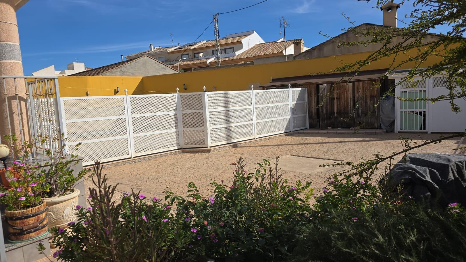 Villa in Pilar de la Horadada, Alicante, Spanien 4 Schlafzimmer, 368 m2 Nr. 144630