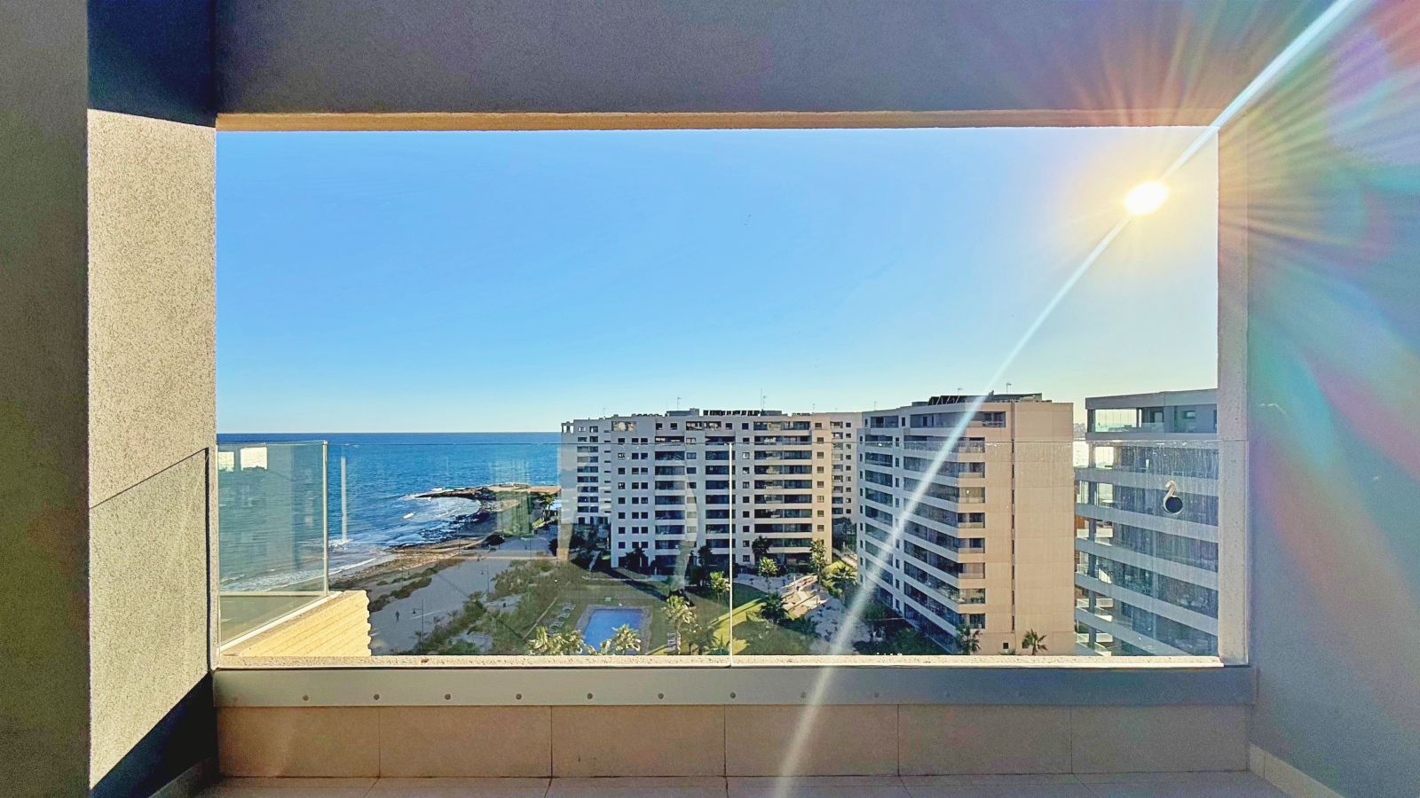 Lägenhet i Torrevieja, Alicante, Spanien 3 sovrum, 139 kvm. Nr. 144625