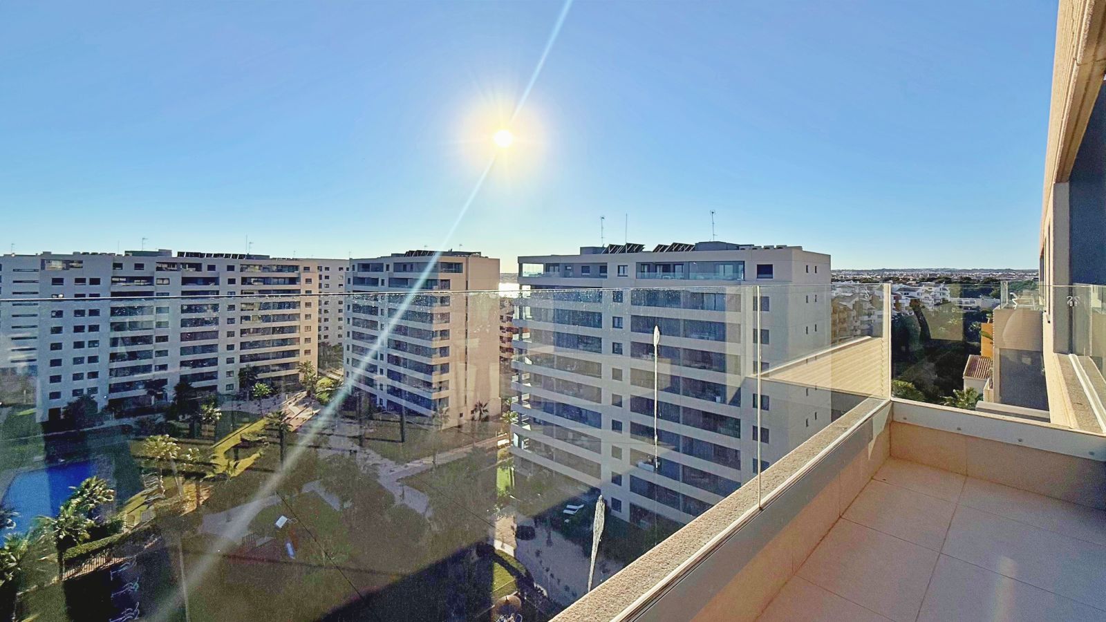 Lägenhet i Torrevieja, Alicante, Spanien 3 sovrum, 139 kvm. Nr. 144625