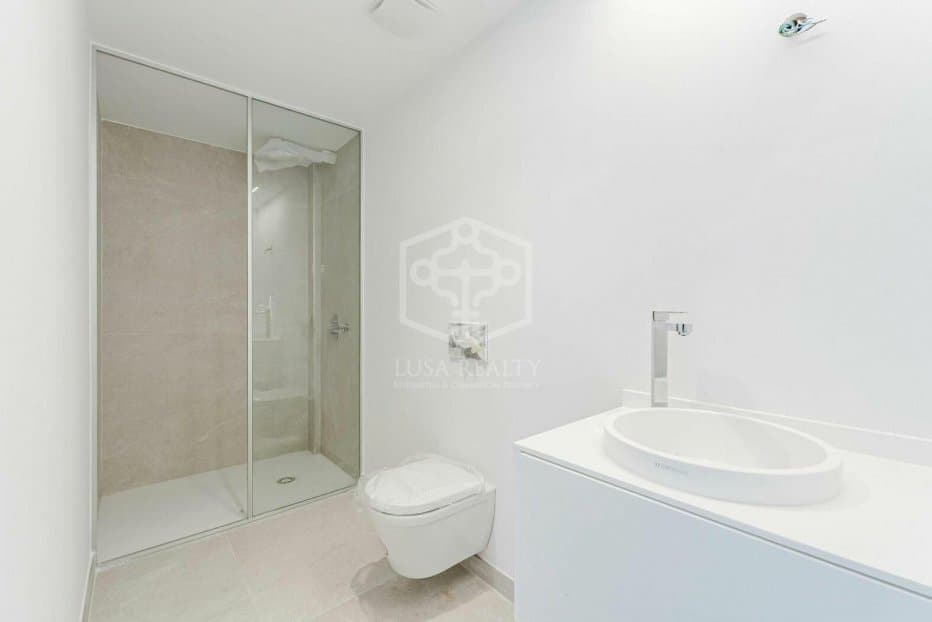 Villa in Adeje, Tenerife, Spain 6 bedrooms, 234 sq.m. No. 111056