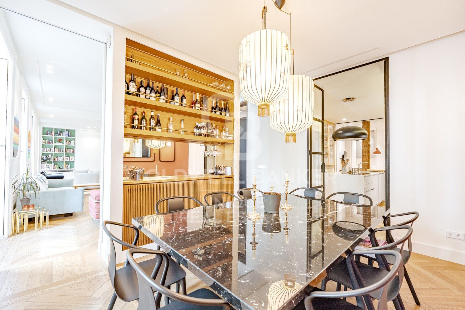 Dzīvoklis Madrid, Spānijā 4 istabas, 380 m2 Nr. 157498