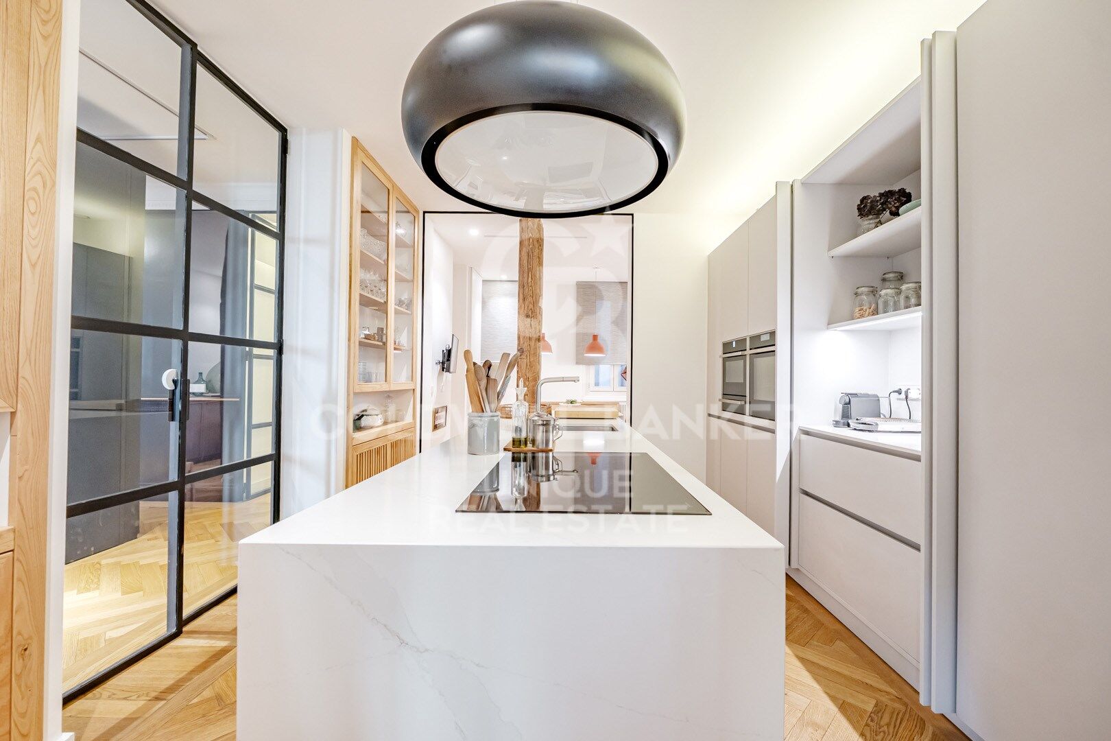 Dzīvoklis Madrid, Spānijā 4 istabas, 380 m2 Nr. 157498