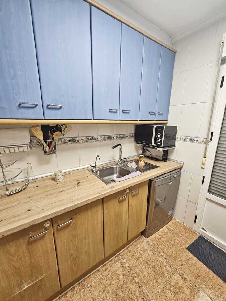 Townhouse à Torrevieja, Alicante, Espagne 6 chambres, 136 m2 No. 190066