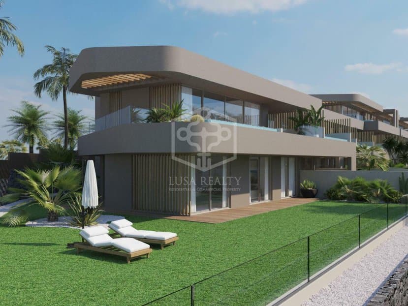 Appartamento a Adeje, Tenerife, Spagna 4 camere da letto, 289 mq. N° 155295