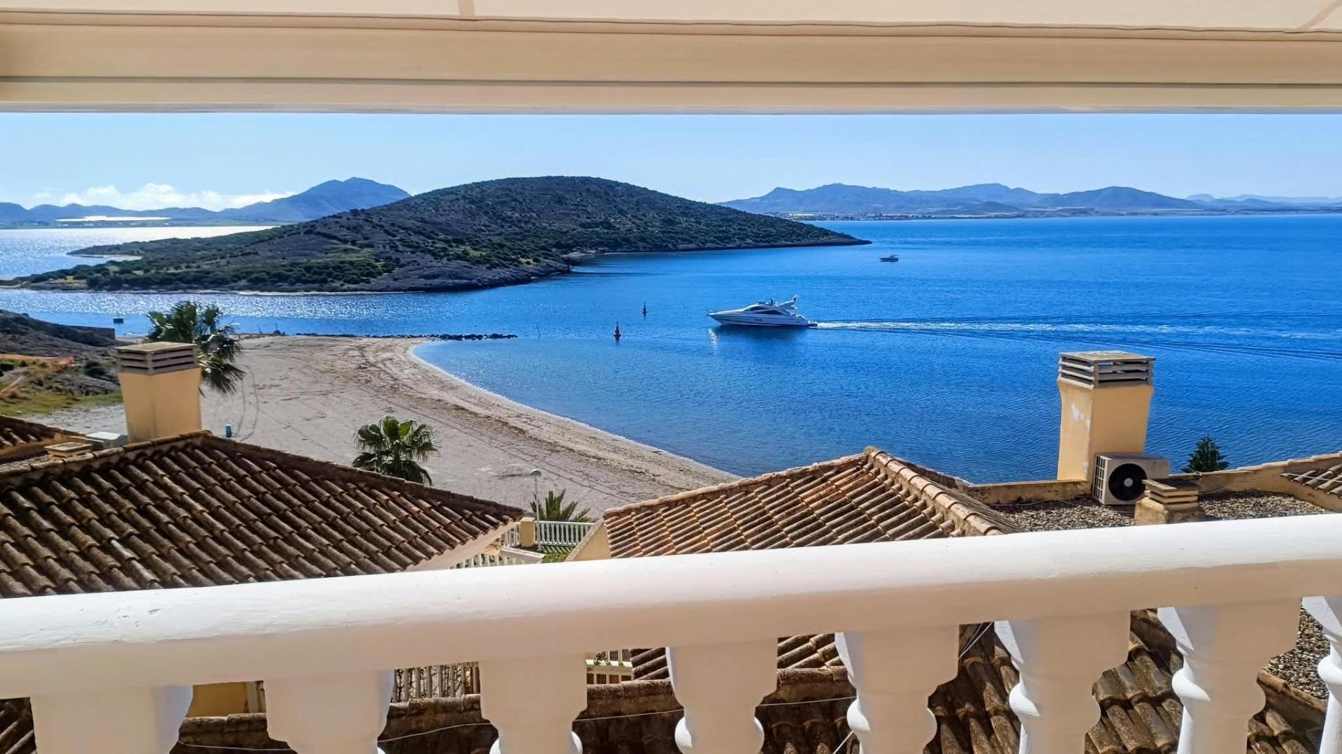 Villa in La Manga del Mar Menor, Murcia, Spain 5 bedrooms, 136 sq.m. No. 196990
