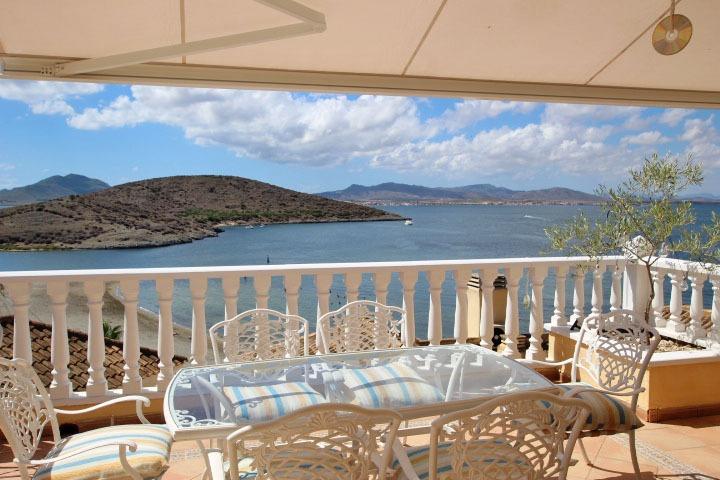 Villa in La Manga del Mar Menor, Murcia, Spain 5 bedrooms, 136 sq.m. No. 196990