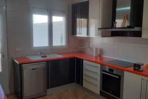 Apartment à Valencia, Espagne 3 chambres, 84 m2 No. 133257