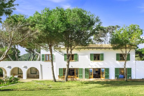 Villa in Cala Ratjada, Mallorca, Spanien 6 Schlafzimmer, 711 m2 Nr. 138840