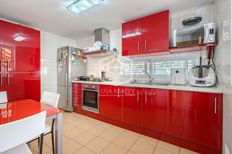 Rindu māja Adeje, Tenerife, Spānijā 3 istabas, 339 m2 Nr. 133243