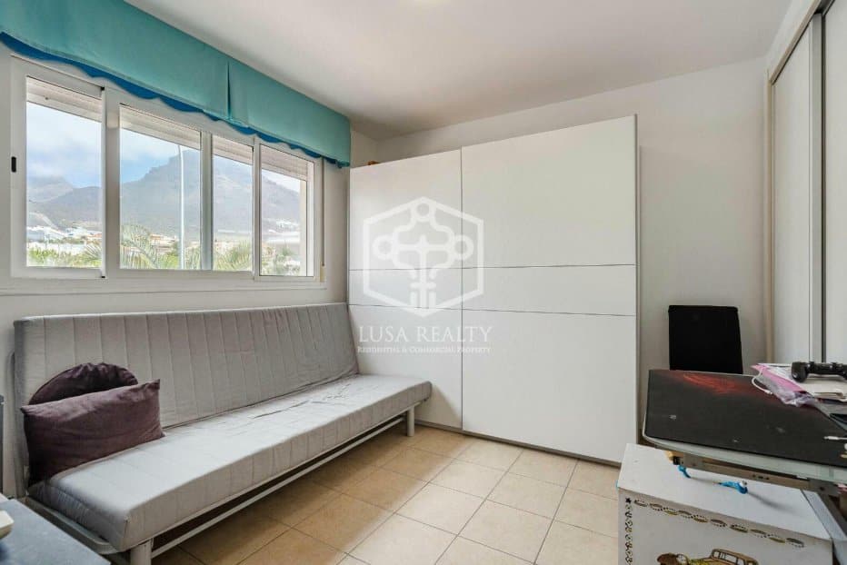 Rindu māja Adeje, Tenerife, Spānijā 3 istabas, 339 m2 Nr. 133243