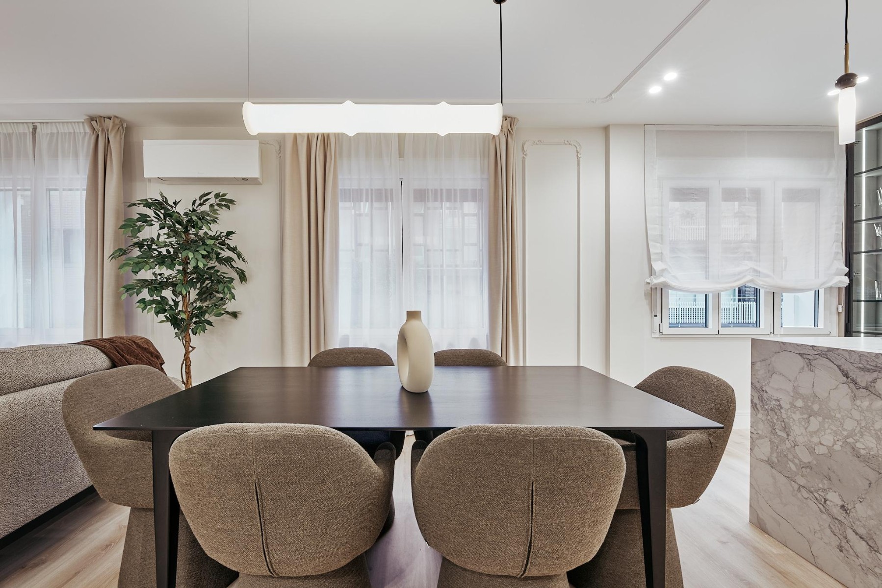 Apartment in Madrid, Spain 3 bedrooms, 122 sq.m. No. 180088