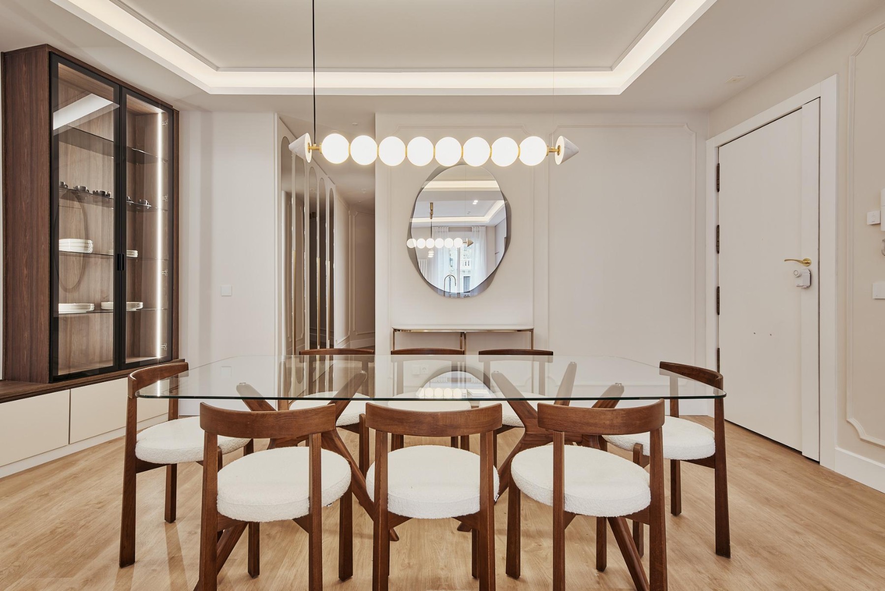 Apartment à Madrid, Espagne 3 chambres, 134 m2 No. 180089