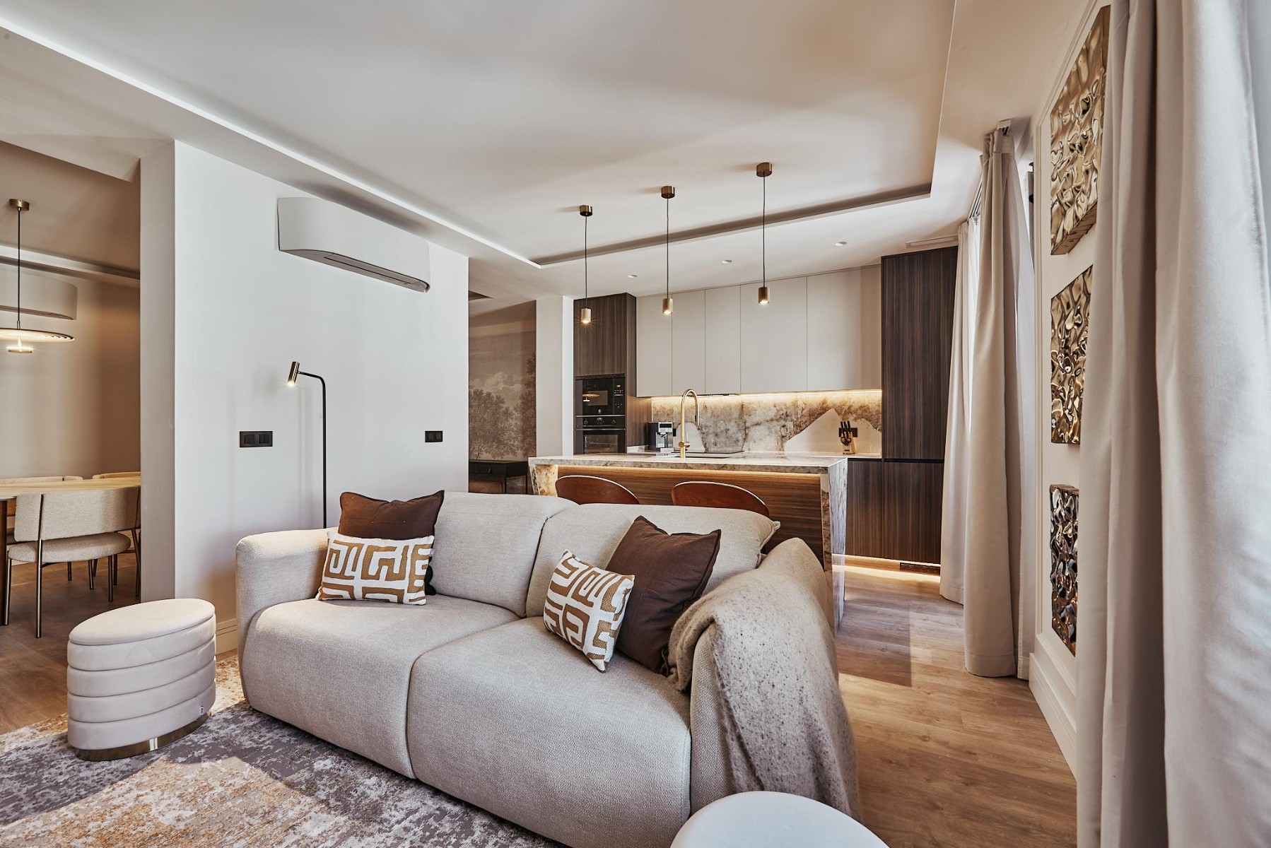 Apartment in Madrid, Spain 3 bedrooms, 122 sq.m. No. 180091