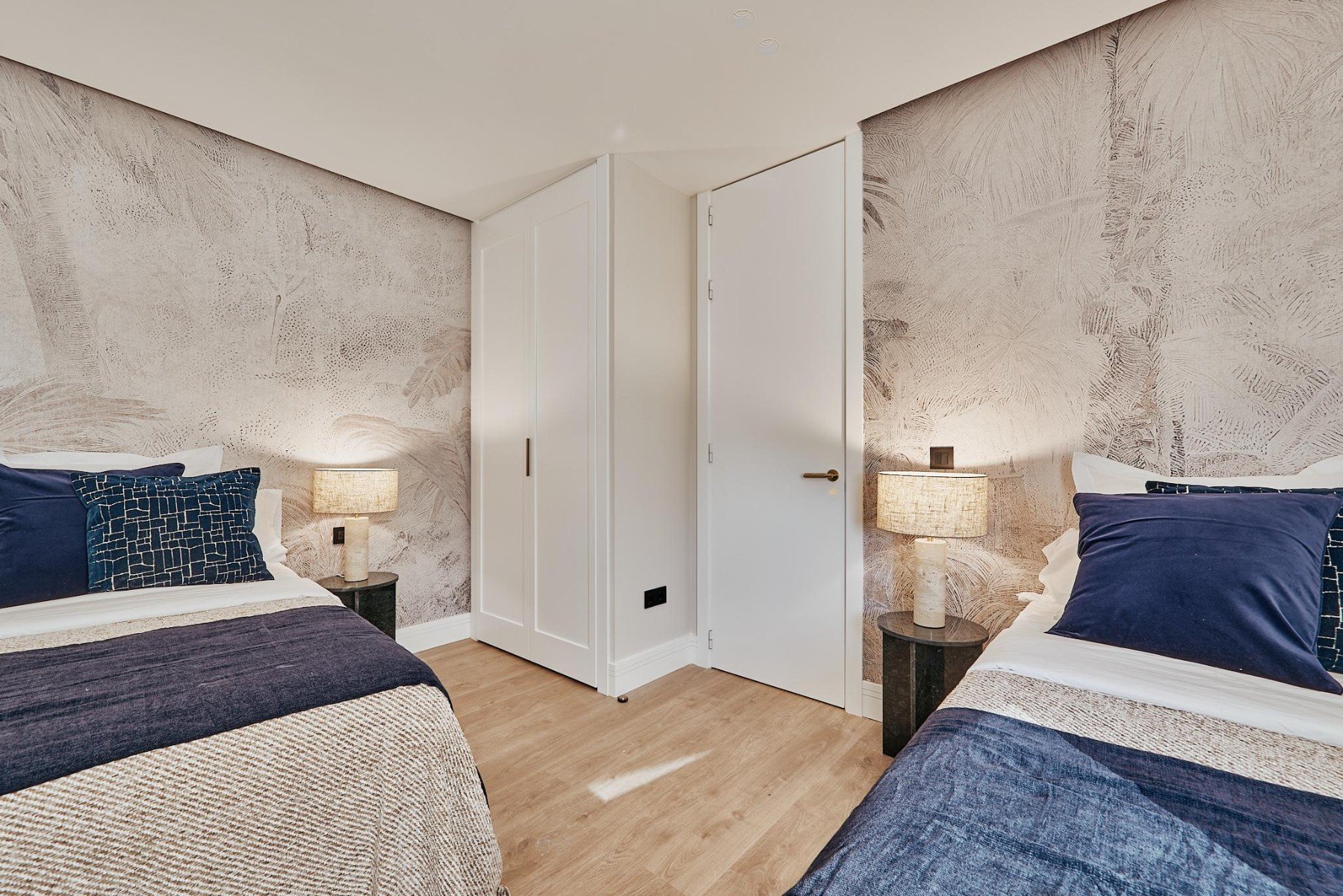 Apartment in Madrid, Spain 3 bedrooms, 122 sq.m. No. 180091