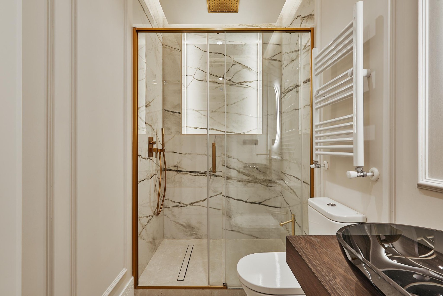 Apartment in Madrid, Spain 3 bedrooms, 122 sq.m. No. 180091