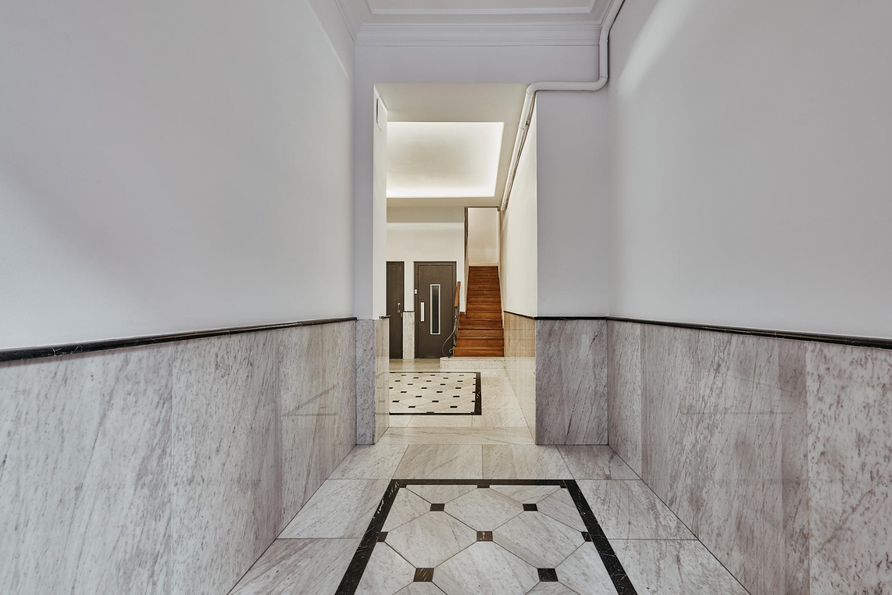 Apartment in Madrid, Spain 3 bedrooms, 122 sq.m. No. 180091